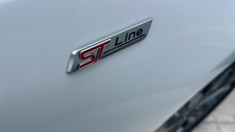 Ford Focus 1.0 EcoBoost ST-Line 5dr Petrol Hatchback